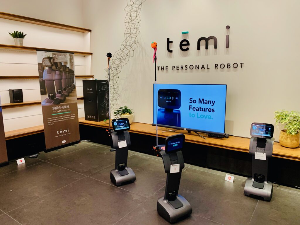 パーソナルロボット temi  好評公開中 @ 二子玉川 蔦屋家電 Tech Front