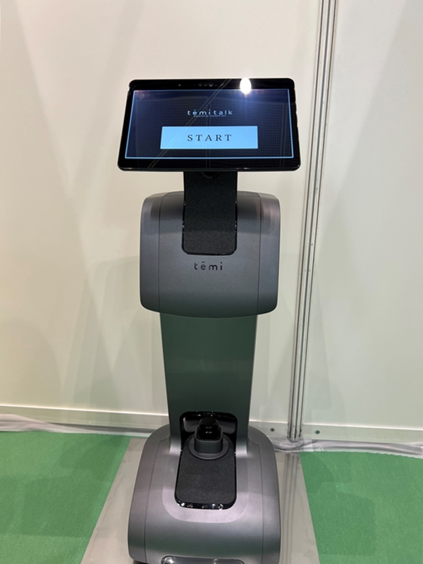 AIロボのtemiにChat GPTを搭載した「temitalk」を展示、自然な対話を体験